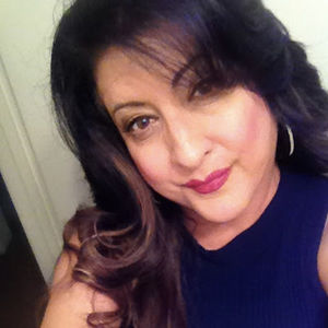 Meet your Posher, Deborah